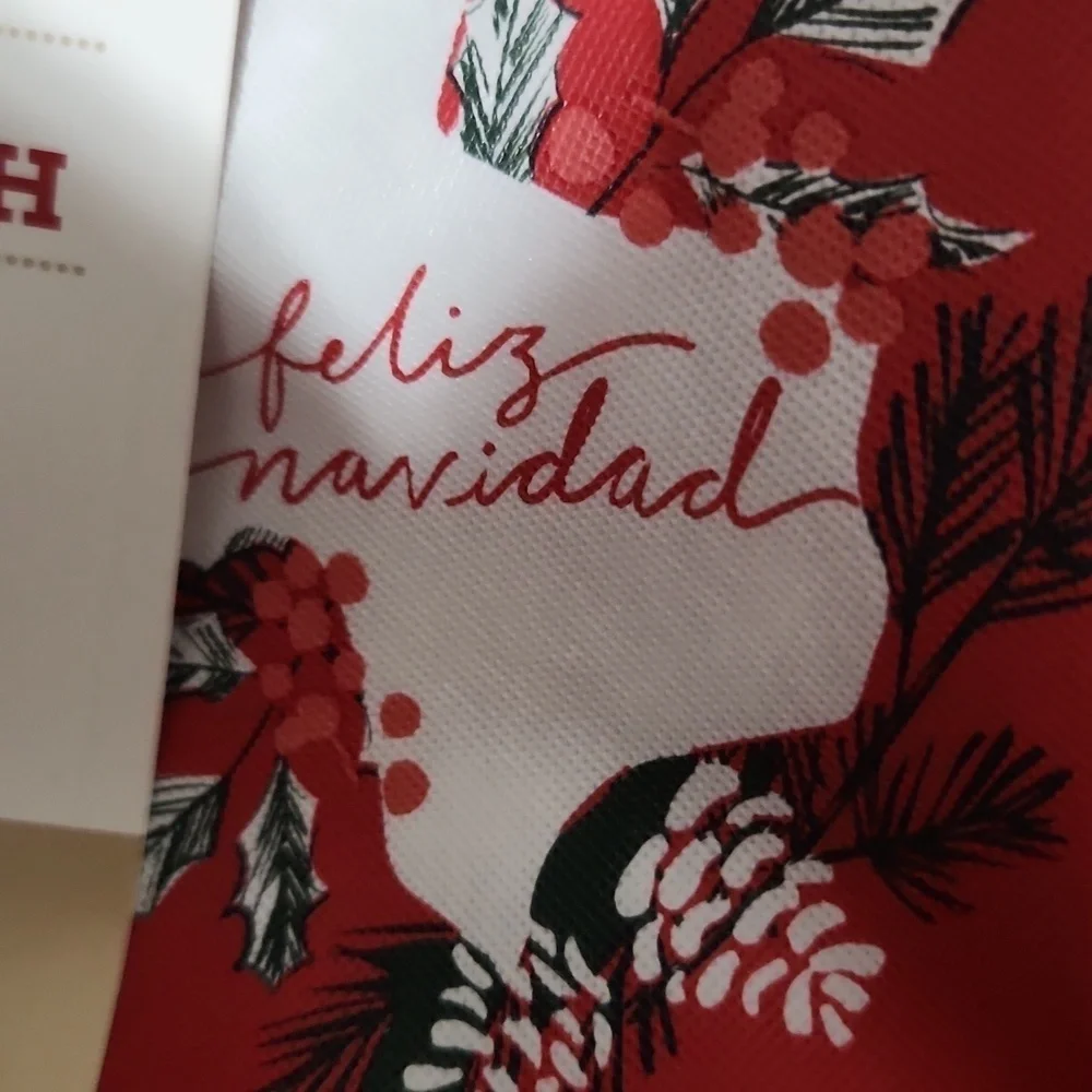 NEW Christmas table cloth 52x70 inches Fits table up to 40 x 60 Feliz Navidad